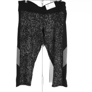 Champion C9 cropped capri leggings size Xl